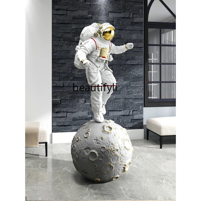 

TT Creative Astronaut Sculptured Ornaments Large Floor Shopping Mall Hotel Entrance Large Welcome Soft Decoration