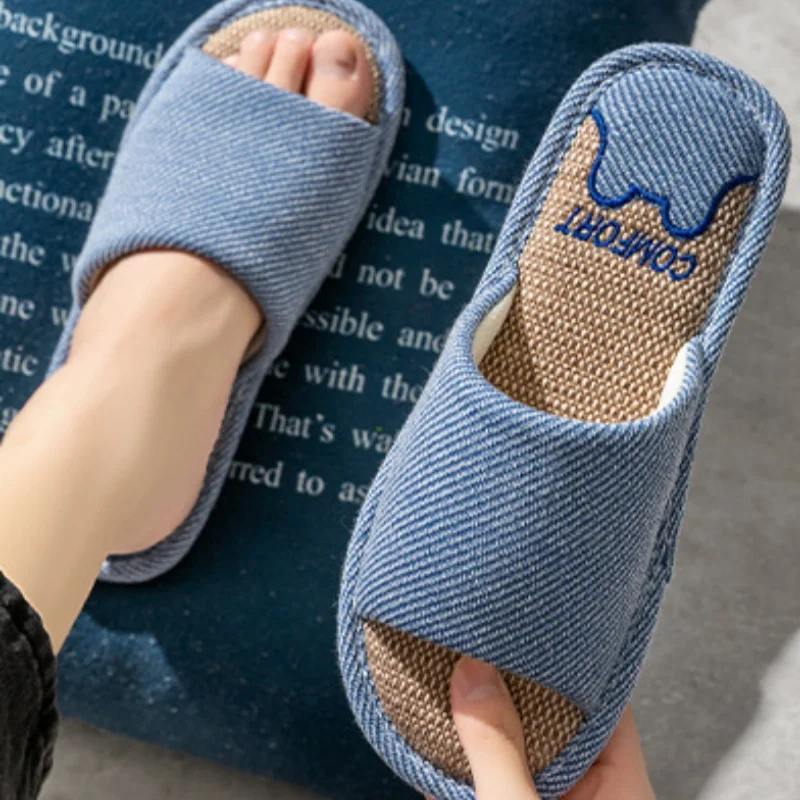 2025 Four Season Couples Home Linen Slippers Female Indoor Casual Non-slip Flip Flops Cute Bear Open Toe Flip Flops For Women 2