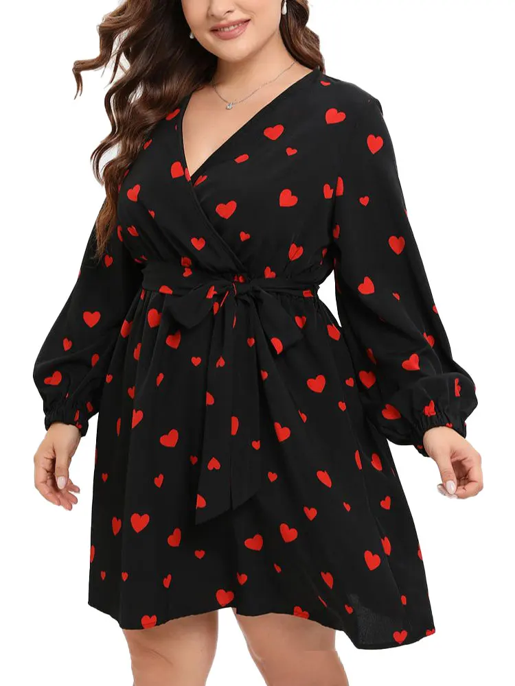 Рисунок 5 - Женское платье с длинным рукавом