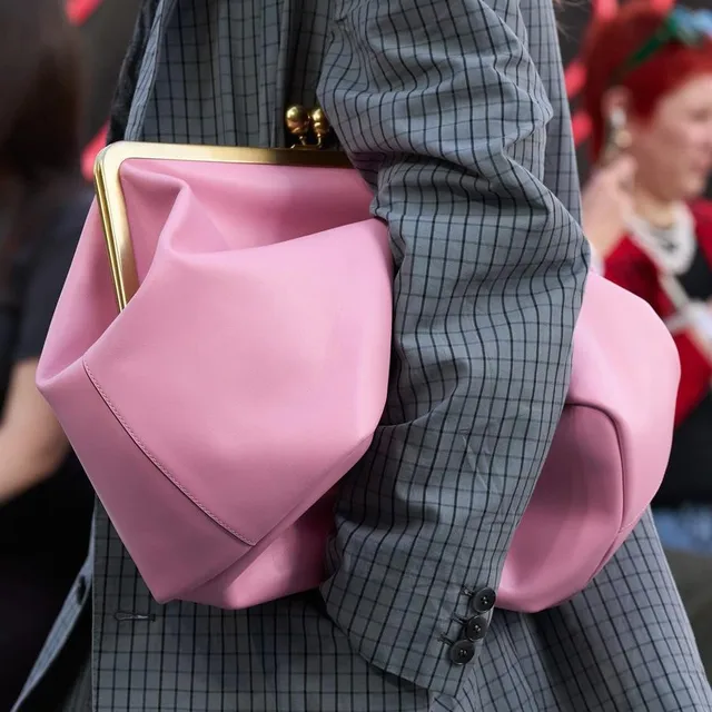 Sac à main de luxe élégant pour femme en cuir PU souple avec fermoir Kisslock, sac de soirée chic 2026 1