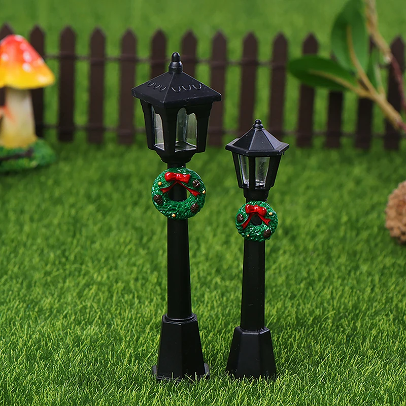 1/12 Dollhouse Mini Street Light Models Dollhouse Christmas Street Lamp Ornament Dolls House Micro Fairy Garden Decoration 4
