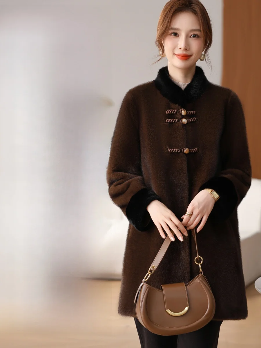 고급스러운 모피 코트 중년 여성 패션 루즈핏 겨울용 모피 루즈핏 와이드 러브 중년 여성 고급스러운 패셔너블한 모피 코트 모피 재킷 모피 코트