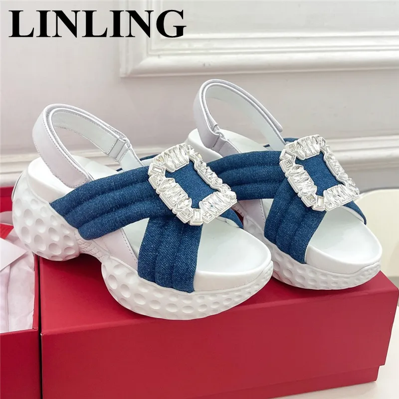 

Fashion Crystal Buckle Wedges Sandals Women Luxury Designer Cloth Platform Casual Shoes Thick Sole Back Strap Sandals Mujer 2023