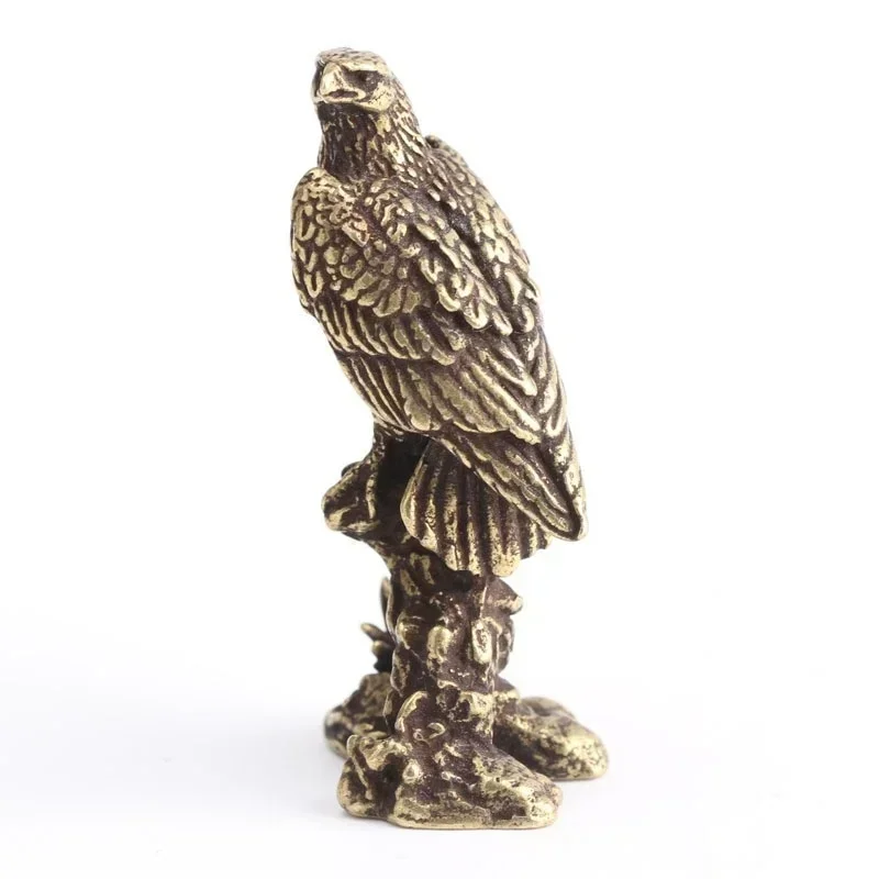 Small Creative Craft Eagle Statue Miniature Sculpture Crafts Ornament Vintage Copper Bird Figurine for Interior Home Desk Decor