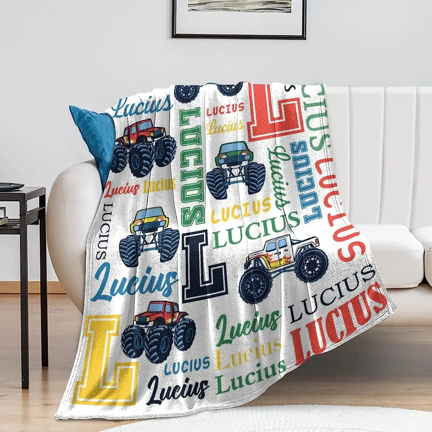 �ʴ� �ҳ�� ������  ������ ���, ���� Ʈ�� �������� ������ �̸� ���,  ��� ħ��