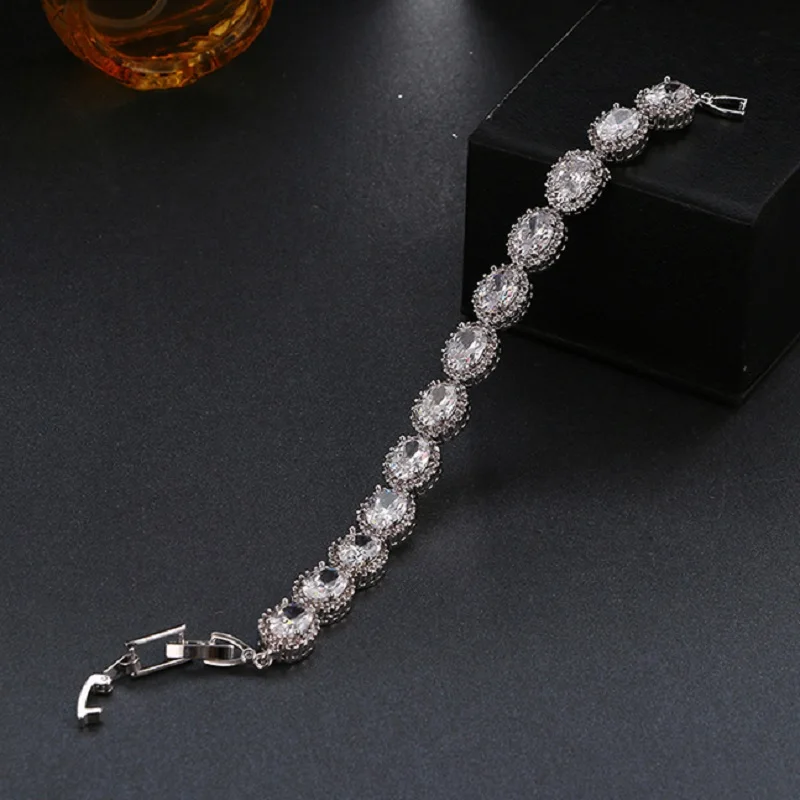 SUGU 2022 Summer New Fashion Shiny Luxury White Oval Cubic Zircon Bracelets for Elegant Women Wedding Party Jewelry Accessories