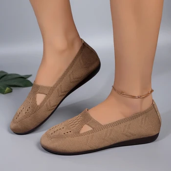 أزياء جديدة نمط أنيق بالإضافة إلى حجم أحذية العمل الربيع / الخريف جولة اصبع القدم مريحة المضادة للانزلاق أحذية رياضية غير رسمية للنساء 2