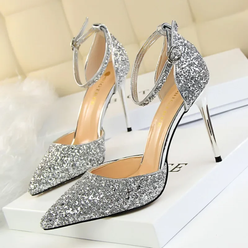 

Summer Women 7.5cm 9.5cm High Heels Bling Sandals Lady Wedding Bridal Low Heels Gold Silver Sandle Sparkly Party Nightclub Shoes