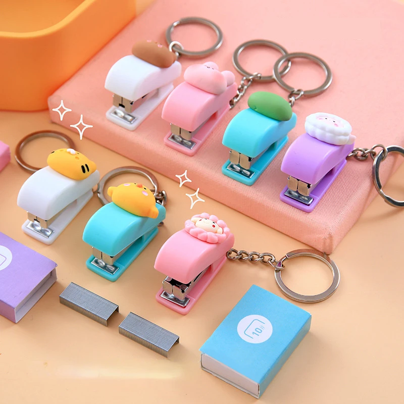 1pcs Cute Mini Stapler Portable Cartoon Staples Binding Tools File Organizer Office Stationery School Student Supplies Key Ring