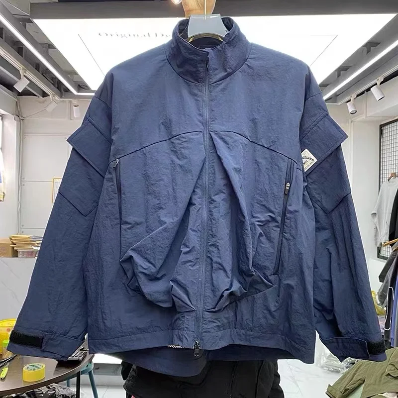 

Functional water-proof shell jacket made of nylon mesh jacket