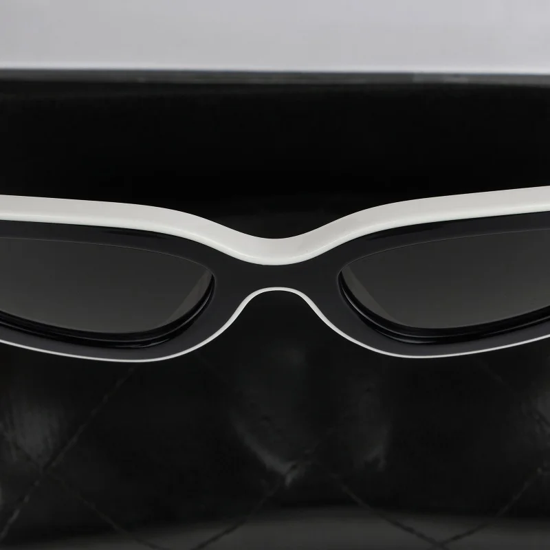 ���ο� Ŭ���� �Ƽ�����Ʈ ���۶� ���� ���� �м� �귣�� �����̳� ���� ��Ƽ ���� �Ȱ� ���� �� �¾� �Ȱ� UV400