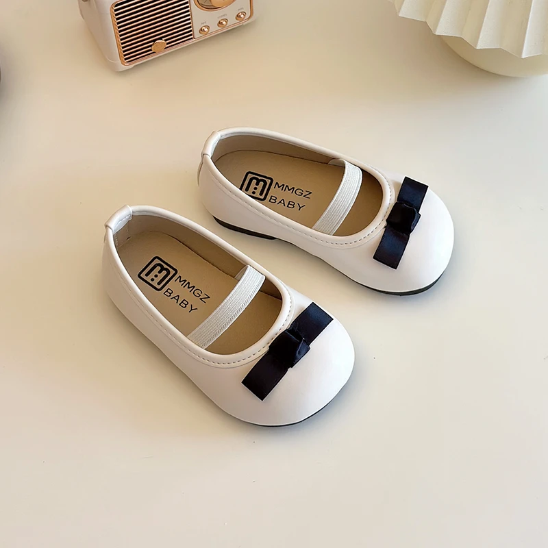 Slide image dade1bdffd7b4610b8f3a9ba9c565b6d