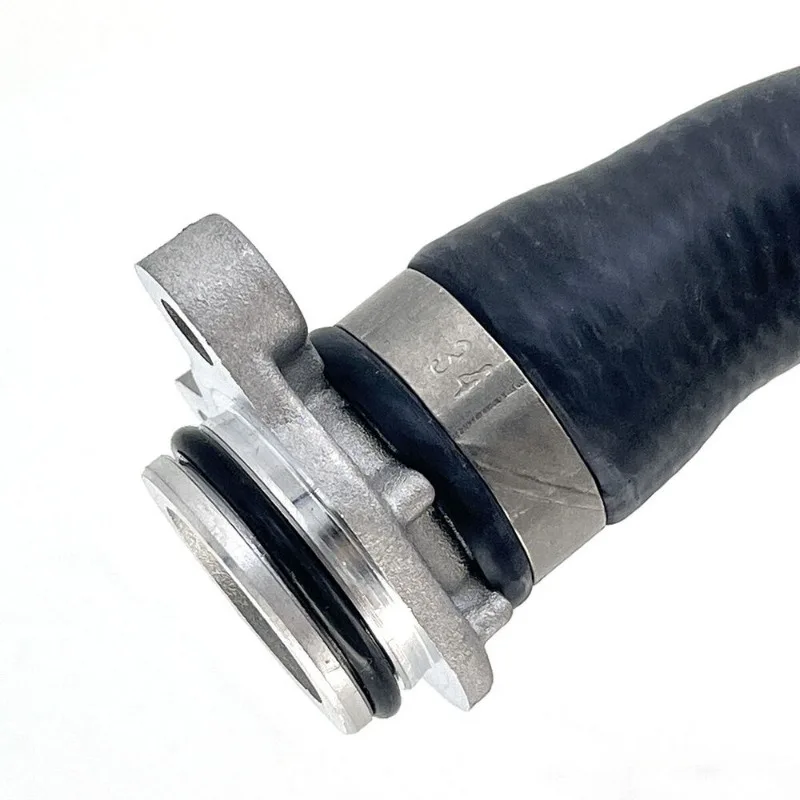 Cooling System Water Hoses For BMW E90 F10 N20 N52 N54 N55 E70 E71 X5 X6 2008-2014 35iX xDrive40i xDrive40i 11537585023 7585023