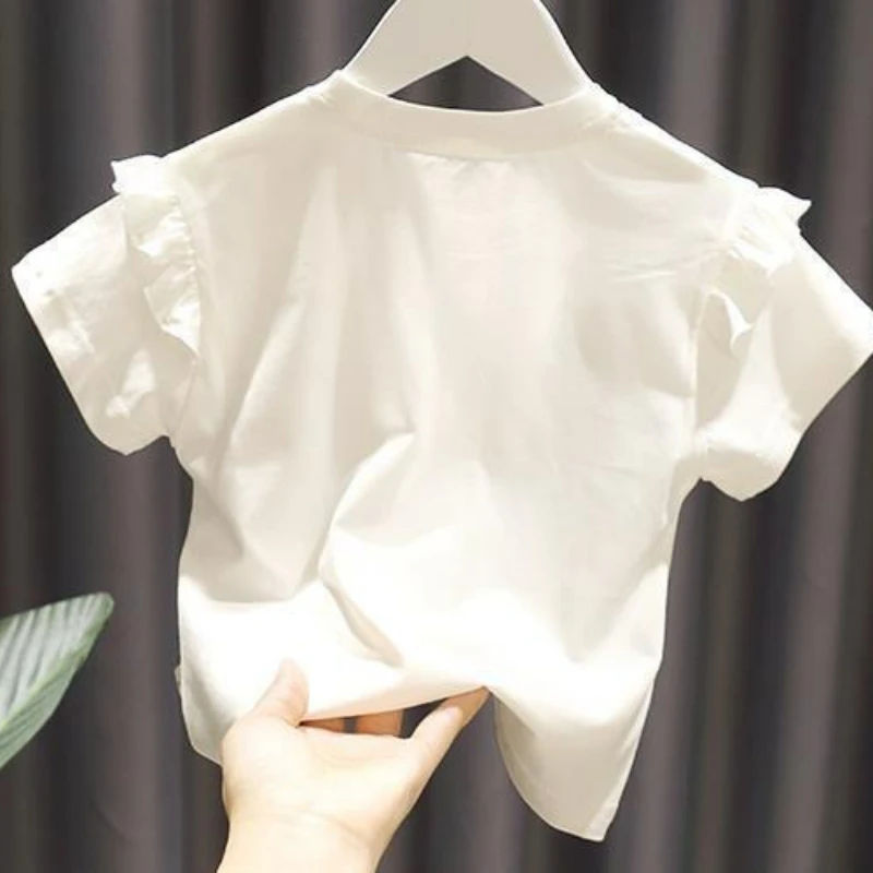 تي شيرت دانتيل بأكمام قصيرة - الصورة 4