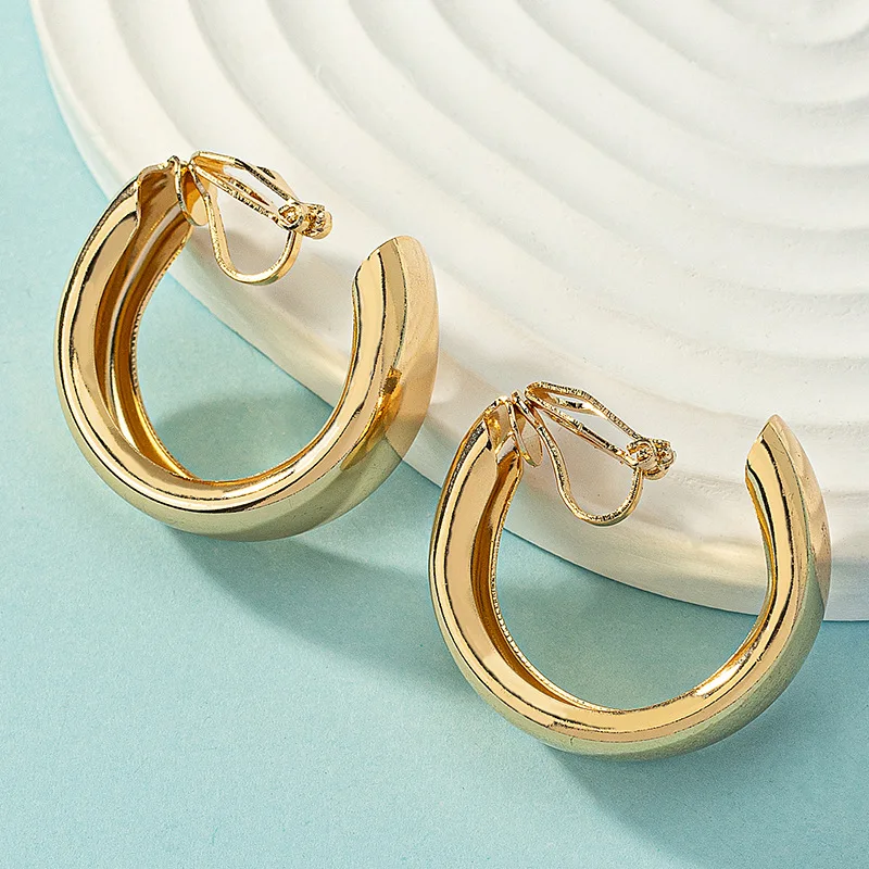 Vintage Golden Minimalist C Shape Clip on Hoop Earrings Non Pierced Cute Earrings for Women Trend Jewelry Gift ear clip earrings clip earrings ear clip hoop earrings ear accessories