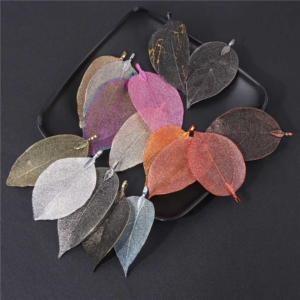 BEEFLYING 40 Ciondoli A Forma Di Foglia In Ottone – 4 Colori – 49.5 X 27.5 Mm – Per Gioielli Fai Da Te, Collane, Bracciali