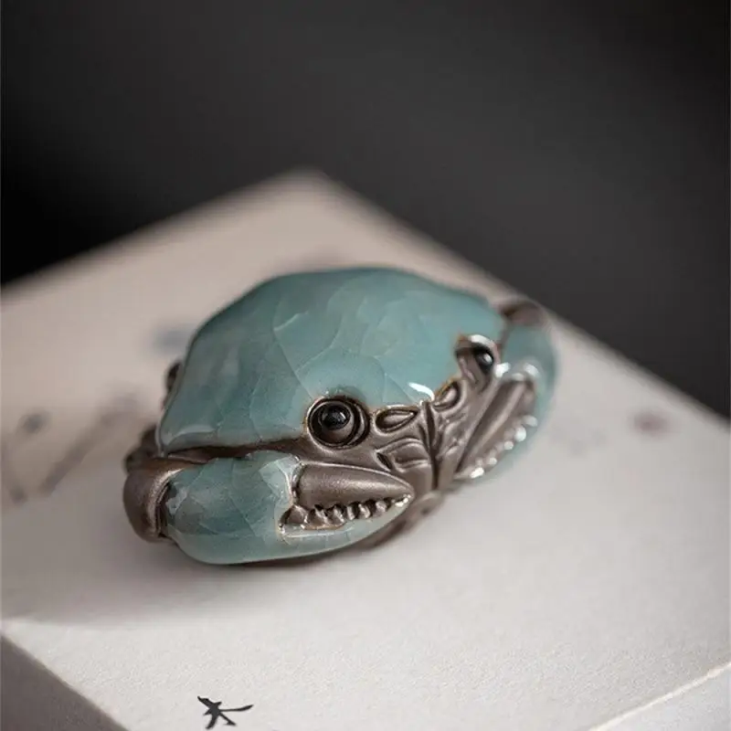 Ge Kiln Cracked Glaze Crab Tea Play Handmade Kongfu TeaPet Decoration Chinese Tea Table Ceremony Accessories Pet tea pet ornaments
