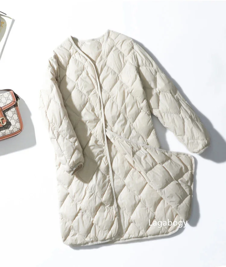 Lagabogy 2025 New Winter White Duck Down Coat Women Short Puffer Jacket Casual Warm Autumn Female Ultra Light Feather Parkas