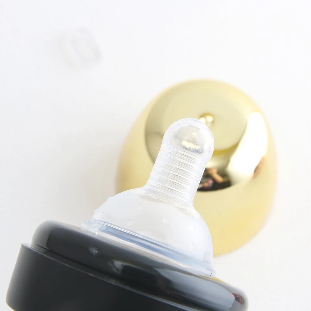 BPA Free 240ML Baby Crown Bottle With 26 Letters Pacifier Chain Gem Clip / Teether Toy for Boy And Girls