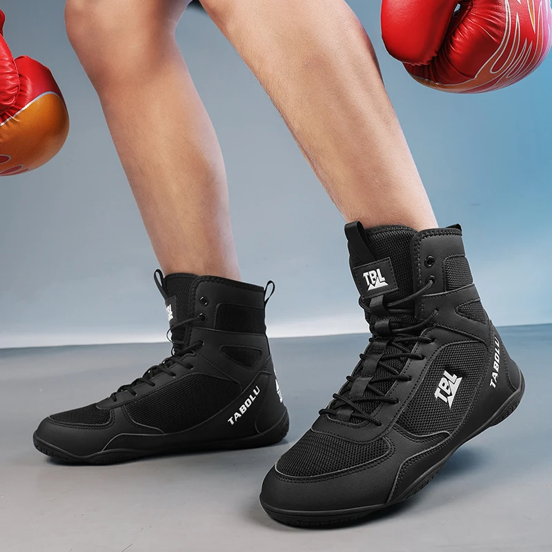 New Wrestling shoes male Boxing Shoe Anti-slip Fighting Strength High Top Shoes light fighting Boots Weightlifting shoe Sneakers
