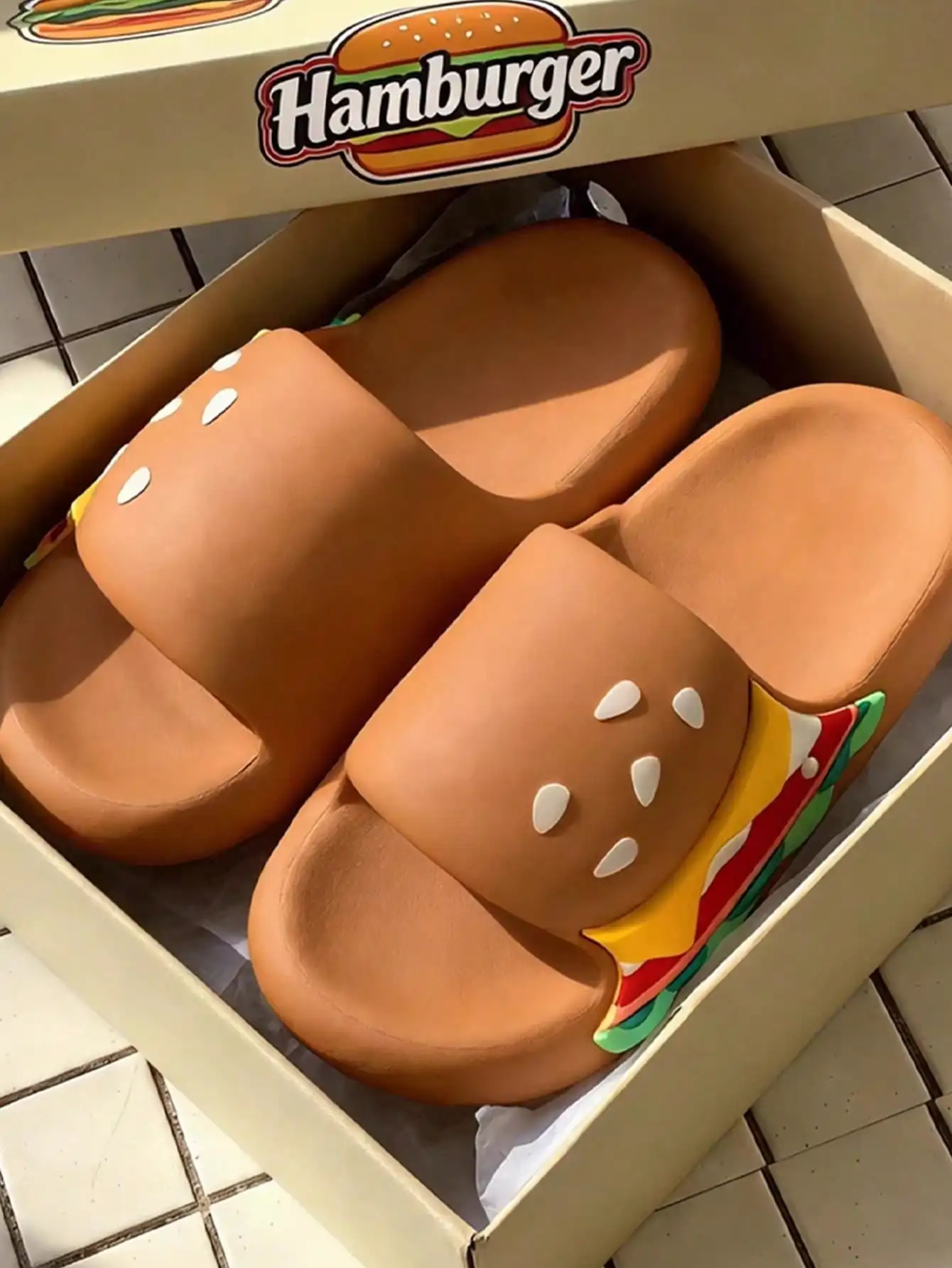 Damen-Hausschuhe: Niedliche Cartoon-Hamburger-Katzen-Capybara-Sommer-Hausschuhe für drinnen – Rutschfeste, weiche Sohlen, bequem für Zuhause – Detail 4