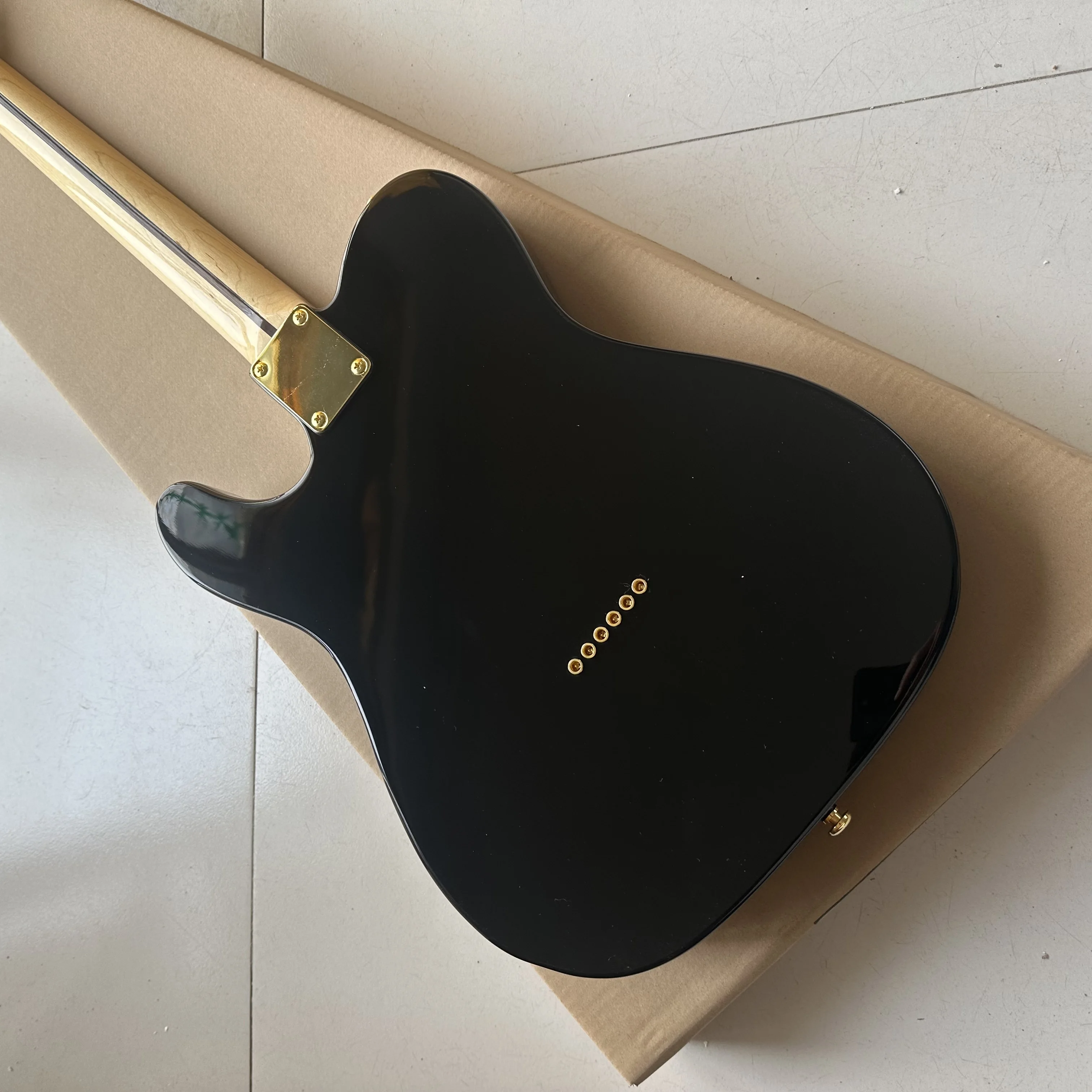 Paisley Black Gold top electric guitar James Burton TL gold hardware