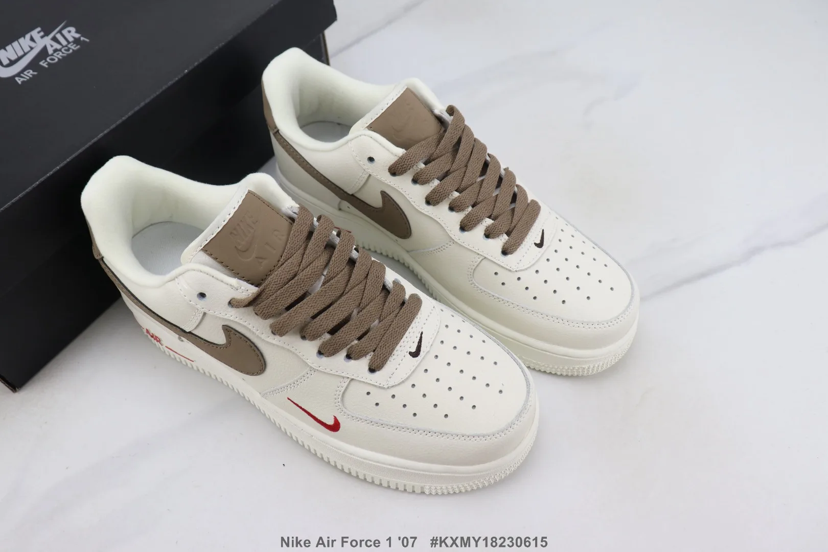 Рисунок 6 - Мужские классические удобные и