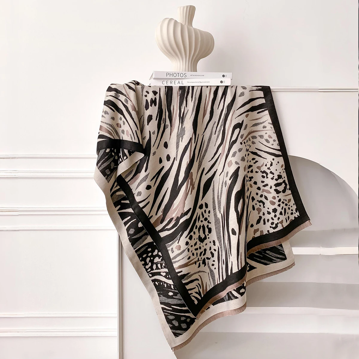 2025 Elegant Ladies' Jacquard Pashmina Winter Thick Warmth Double Sided Tassel The Shawl Coldproof Windproof Blanket Scarf