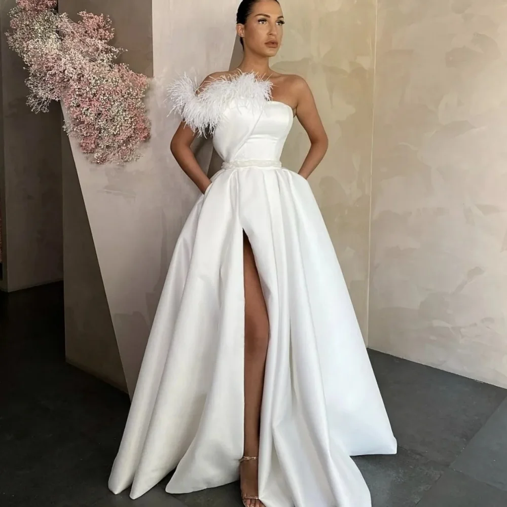 

2024 New Strapless Formal Dress Feather A-Line Satin Prom Dress Evening dress Wedding Party dress High Side Split فساتين طويلة