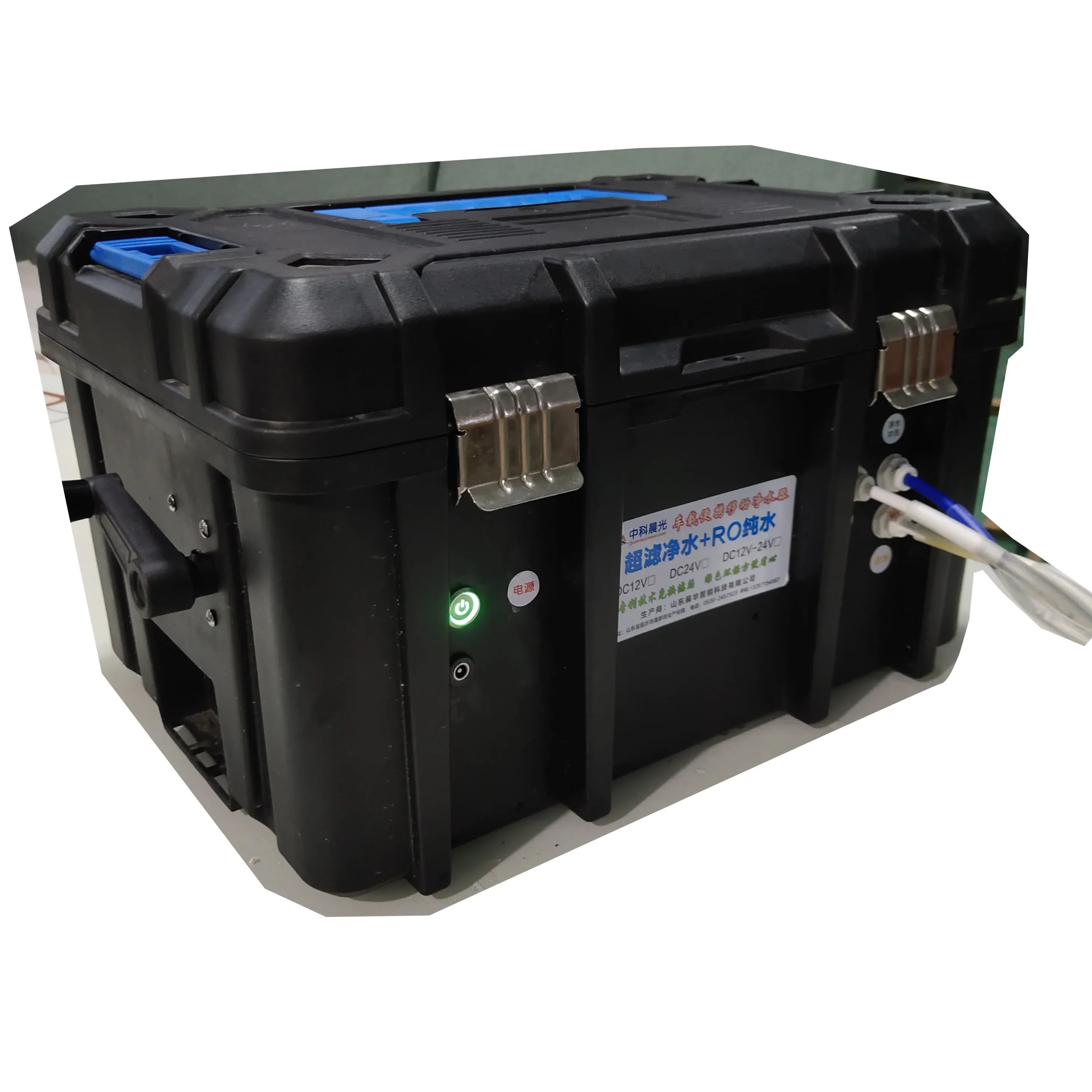 

Портативный уличный очиститель воды с ручным или аккумуляторным управлением