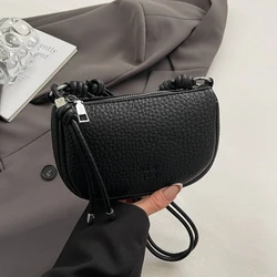 Elegant Ladies' Crossbody Bag - Fashionable, Versatile, with Exquisite Design (Black)