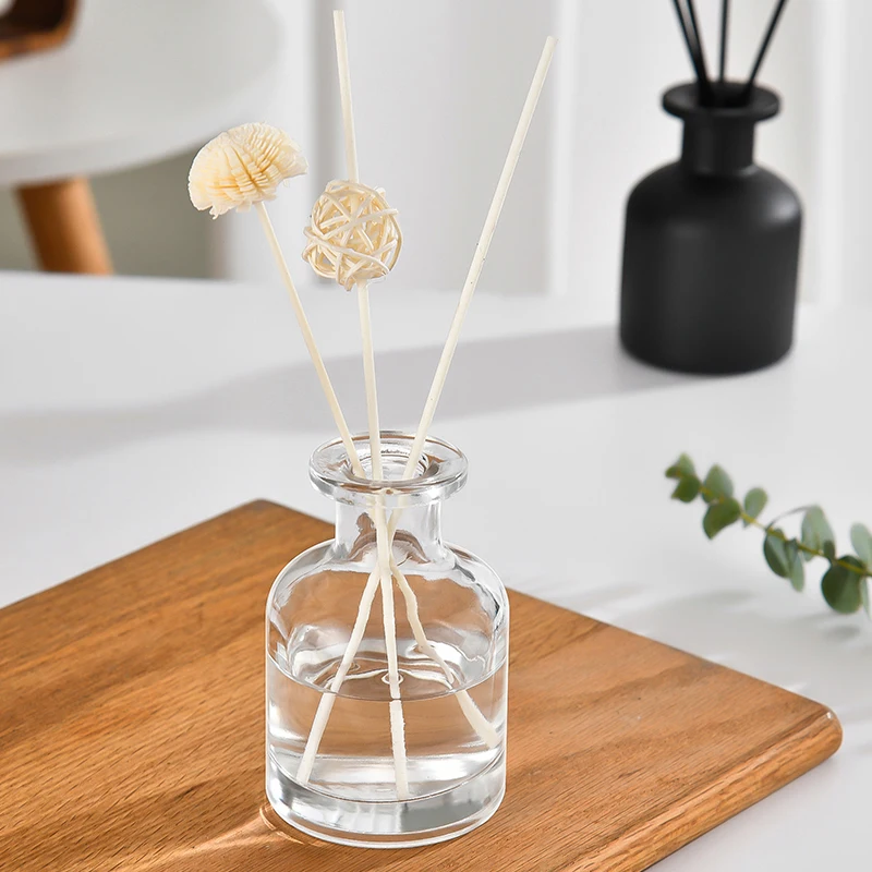 Glass Bottles Aromatherapy Diffuser Bottle 1Pcs 50ml Home Fragrance Diffuser Bottle Party Gifts Glass Container Reed Diffuser Essential Oil Bottle Oil Diffusers Sticks