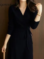 Robe pull à col en v pour femme, vêtement enveloppant, Version coréenne, jupe tricotée ample et élégante, automne et hiver 3