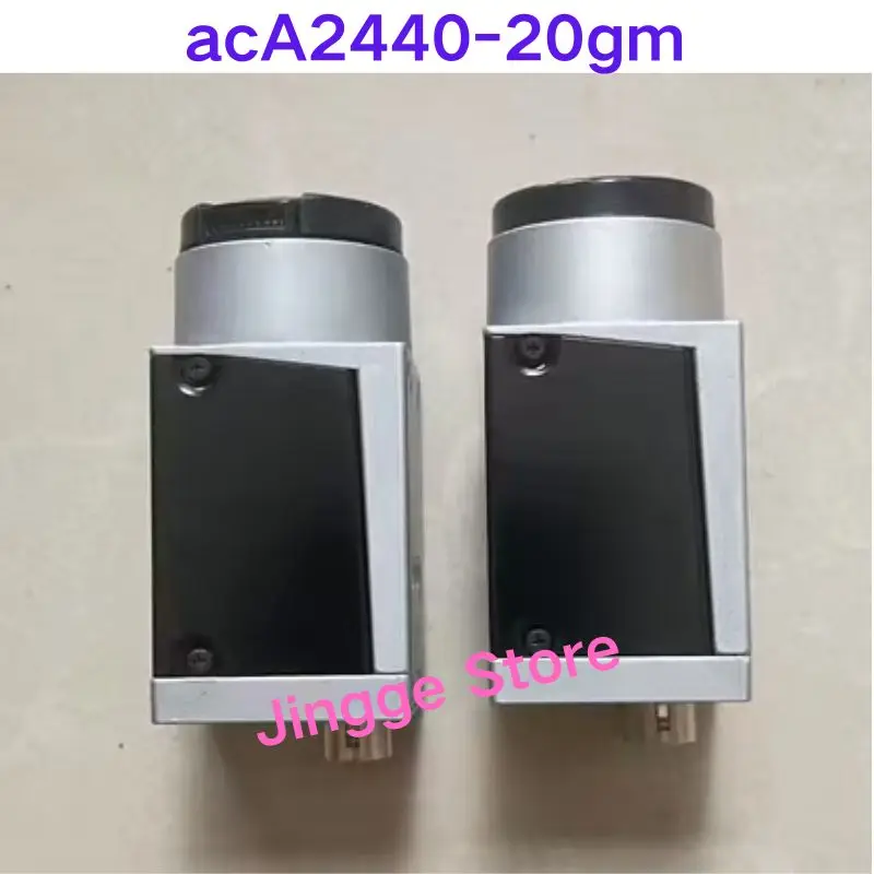 새로운 흑백 산업용 카메라, acA2440-20gm