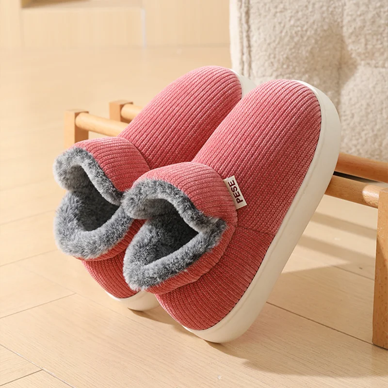 Mens Slippers Plush Short Boots Indoor Outdoor Soft Fur Lined House Shoes for Men Cozy Cotton Fluffy Warm Home Slippers Non Slip