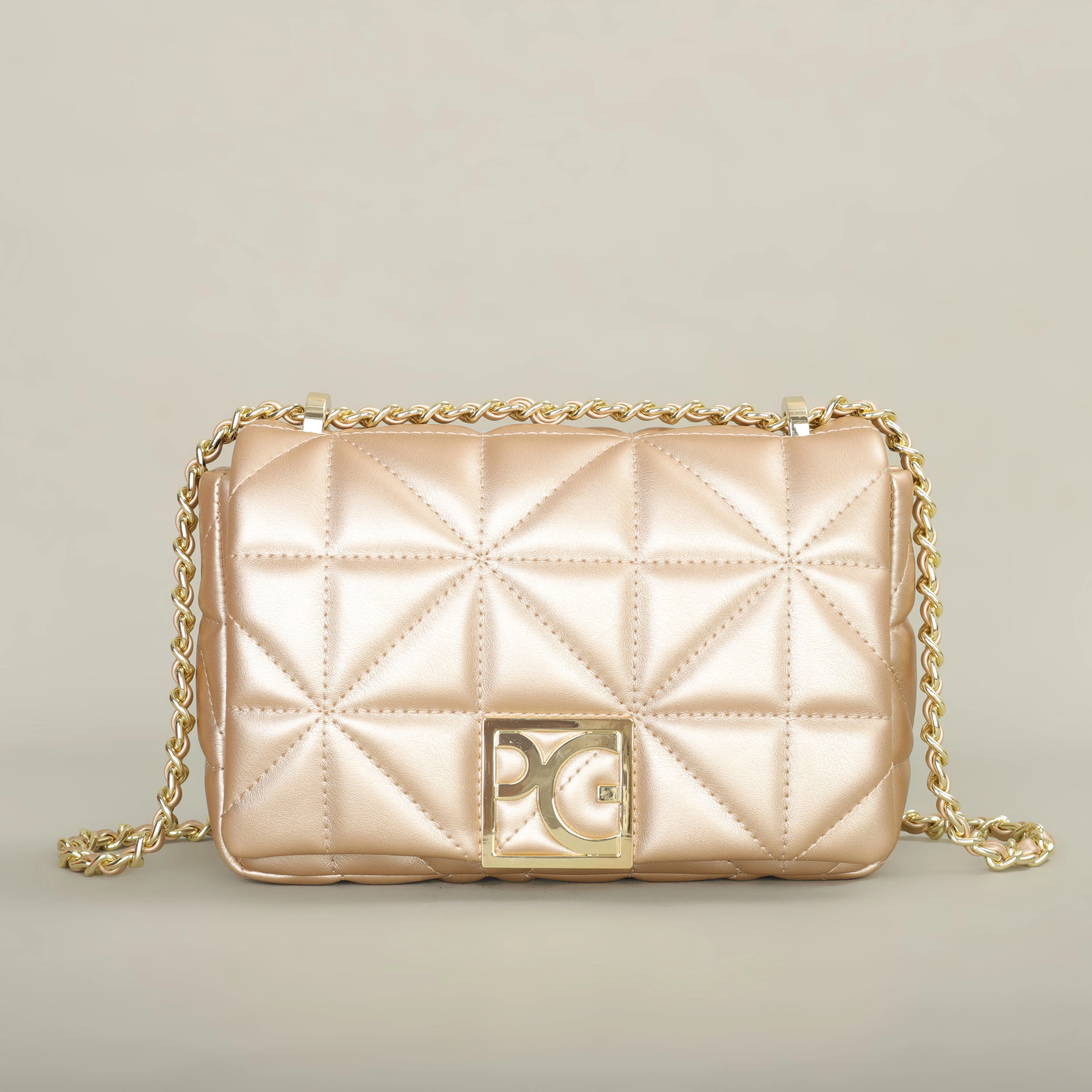 Retro PU shoulder bag front view