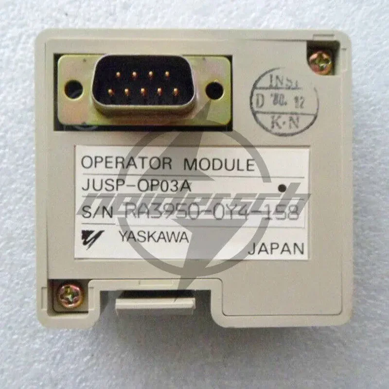 

Используется Рабочая панель с сервоприводом Yaskawa JUSP-OP03A