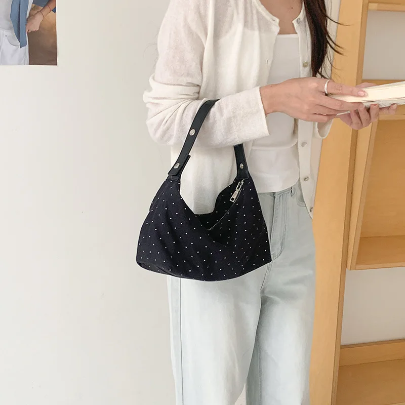 Nuova Borsa alla Moda per Donne, Borsa a Pois Casual Stile Hobo, Borsa Minimalista di Alta Gamma, Borsa a Tracolla Singola da Indossare Sotto il Braccio - immagine 3