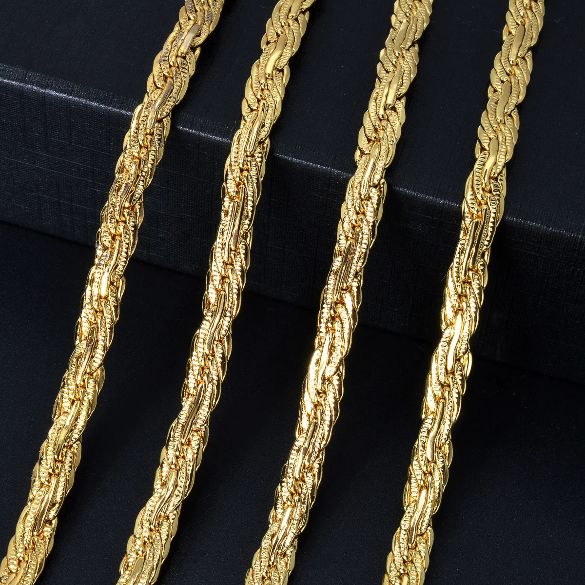 Sunny Jewelry Interlaced-Halskette für Männer und Frauen, 18 Karat vergoldete Kupfer-Halskette, modischer klassischer Party-Schmuck, 45,7–61 cm – Detail 4