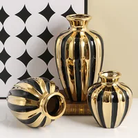 Light luxury ceramic jar creative home living room vase flower arrangement foyer decoration ceramic jar dining table decoration 1