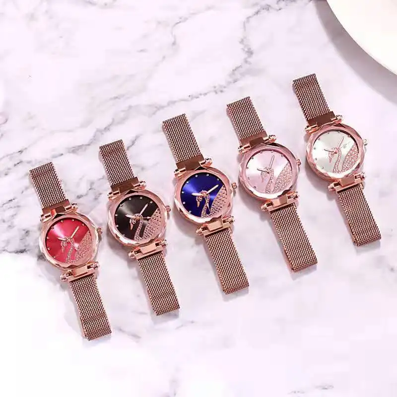 Simple Black White Quartz Watches Women Minimalist Design Silicone Strap Wristwatch Big Dial Women's Fashion Creative Watch 2022