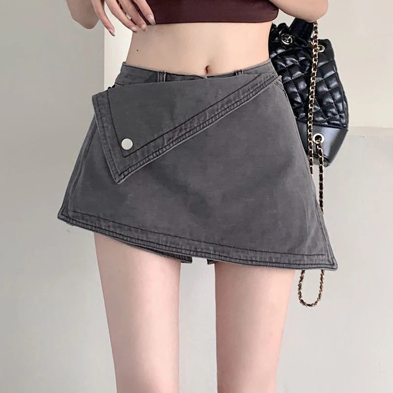 Old denim shorts, women's summer retro skirts, irregular high waisted, buttocks wrapped, wide leg pants  black pants