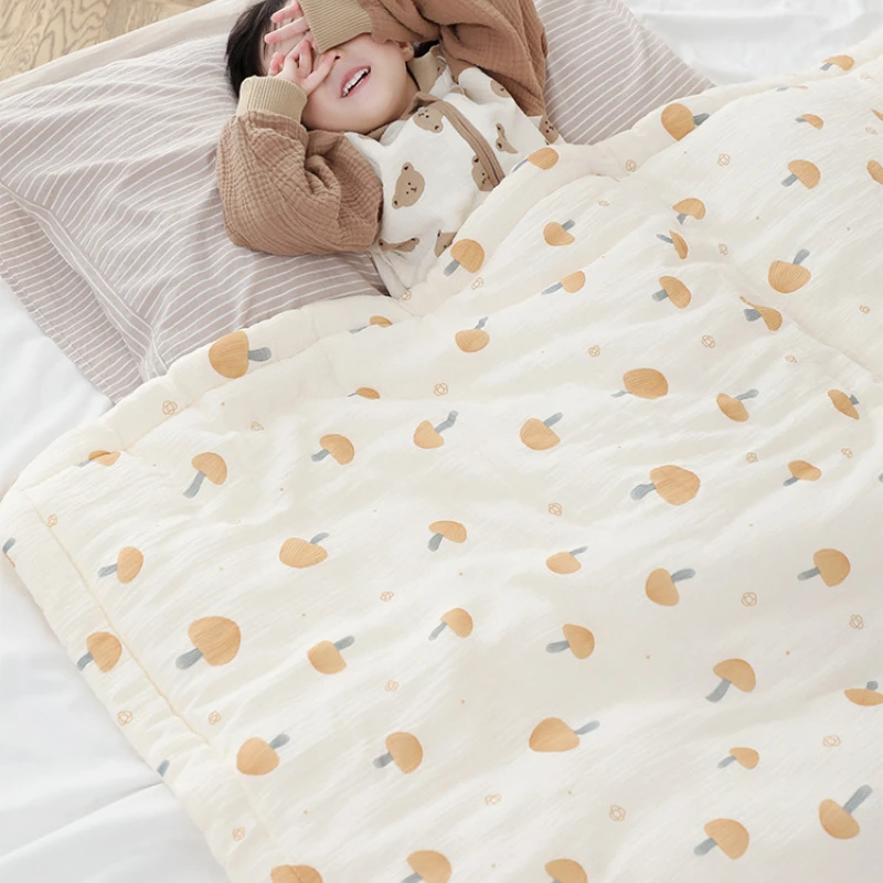 Winter Quilt for Baby Crib Soft Infant Bedding Muslin Baby Comforter Thick Blanket Kindergarten Children's Bed Quilts 110X130cm