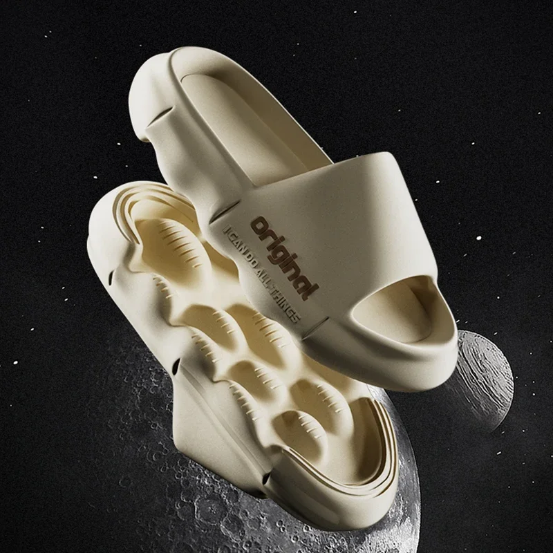 Men's Comfortable Anti-Slip Cloud Slippers 1