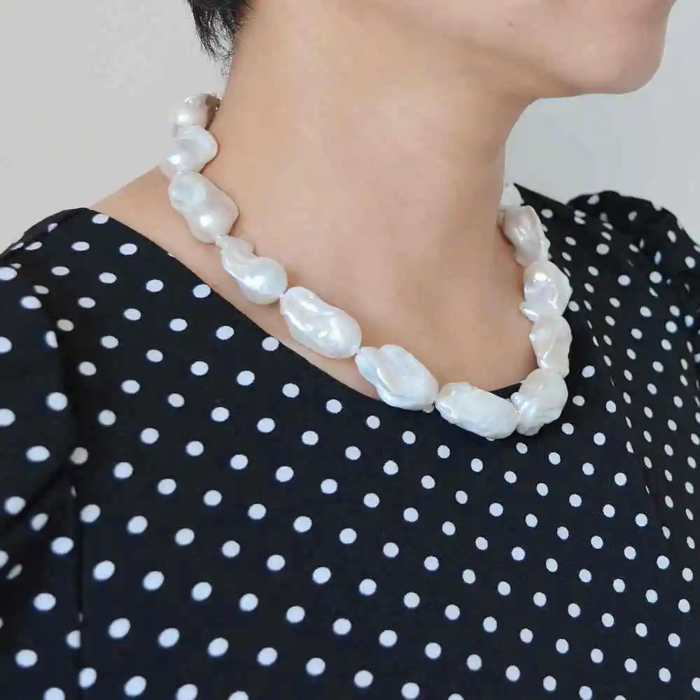 Oversized Baroque Pearl Necklace Diameter 17-20mm Natural White Pearl Necklace Flame Ball Baroque Exaggerated Ladies Necklace