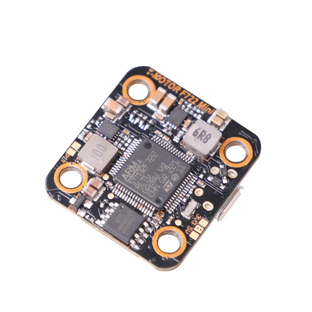 Détail du Contrôleur de Vol T-MOTOR Mini F7 MPU6000, avec le microcontrôleur STM32F7 et le capteur MPU6000 visibles.