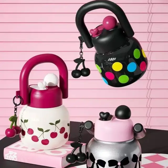 800ML Cute Water Bottle with Decoration, Dual Straws Design, Anti-Lipstick Stain, Detachable Travel Strap, Suitable for Girls 3
