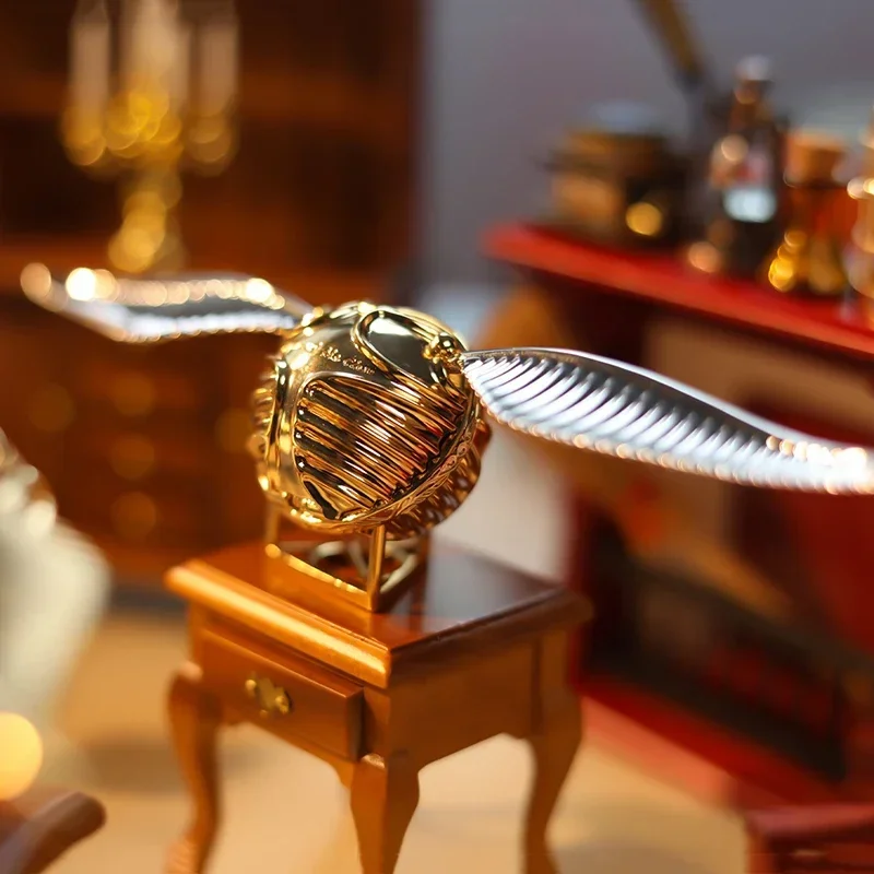 Metal Wings Golden Thief Series Ring Box Luxury Proposal Jewelry Box Necklace Small Things Box Birthday Gift Organizer Boxes