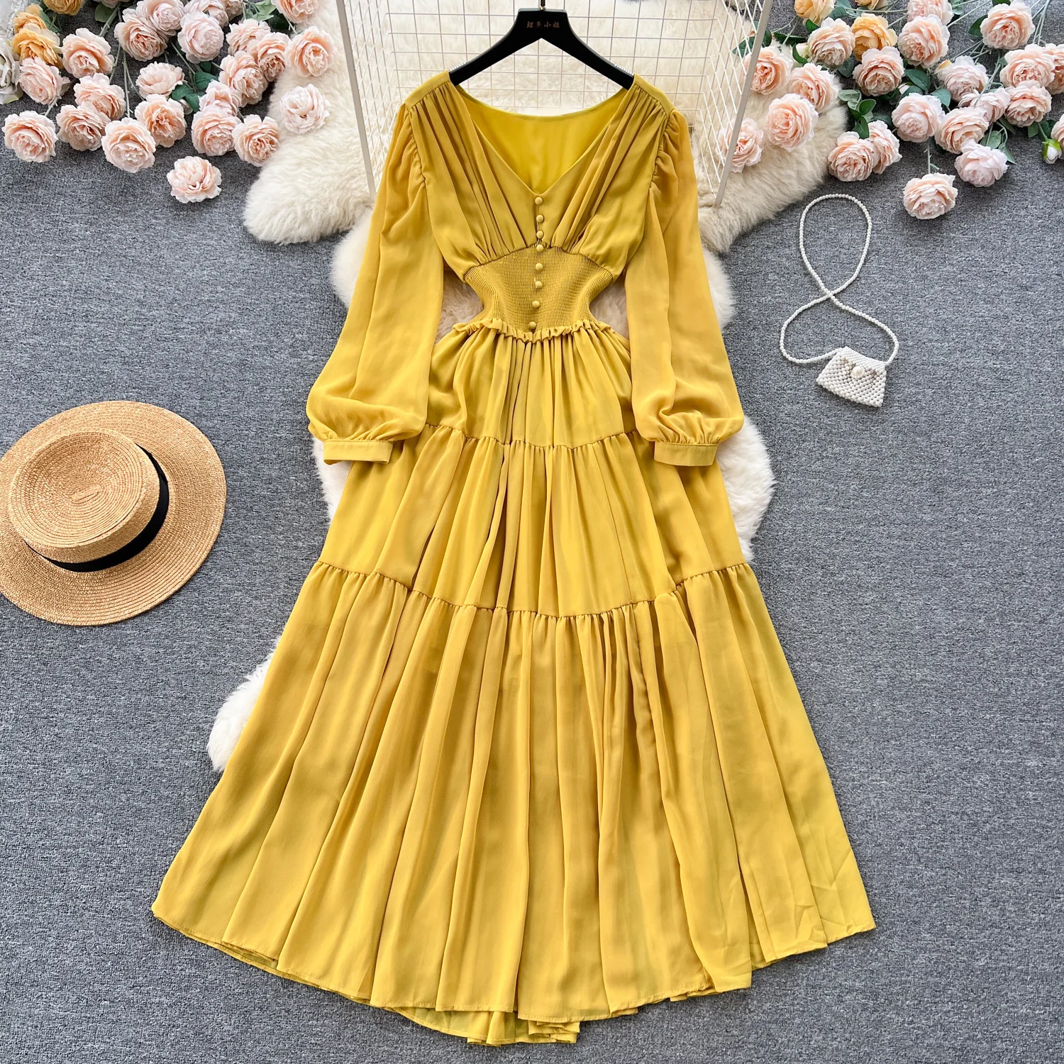 Vintage Chiffon Long Dress Women Elegant V-neck Long Sleeved Casual Dresses French Pleated Slim A-line Long Robe Vestidos