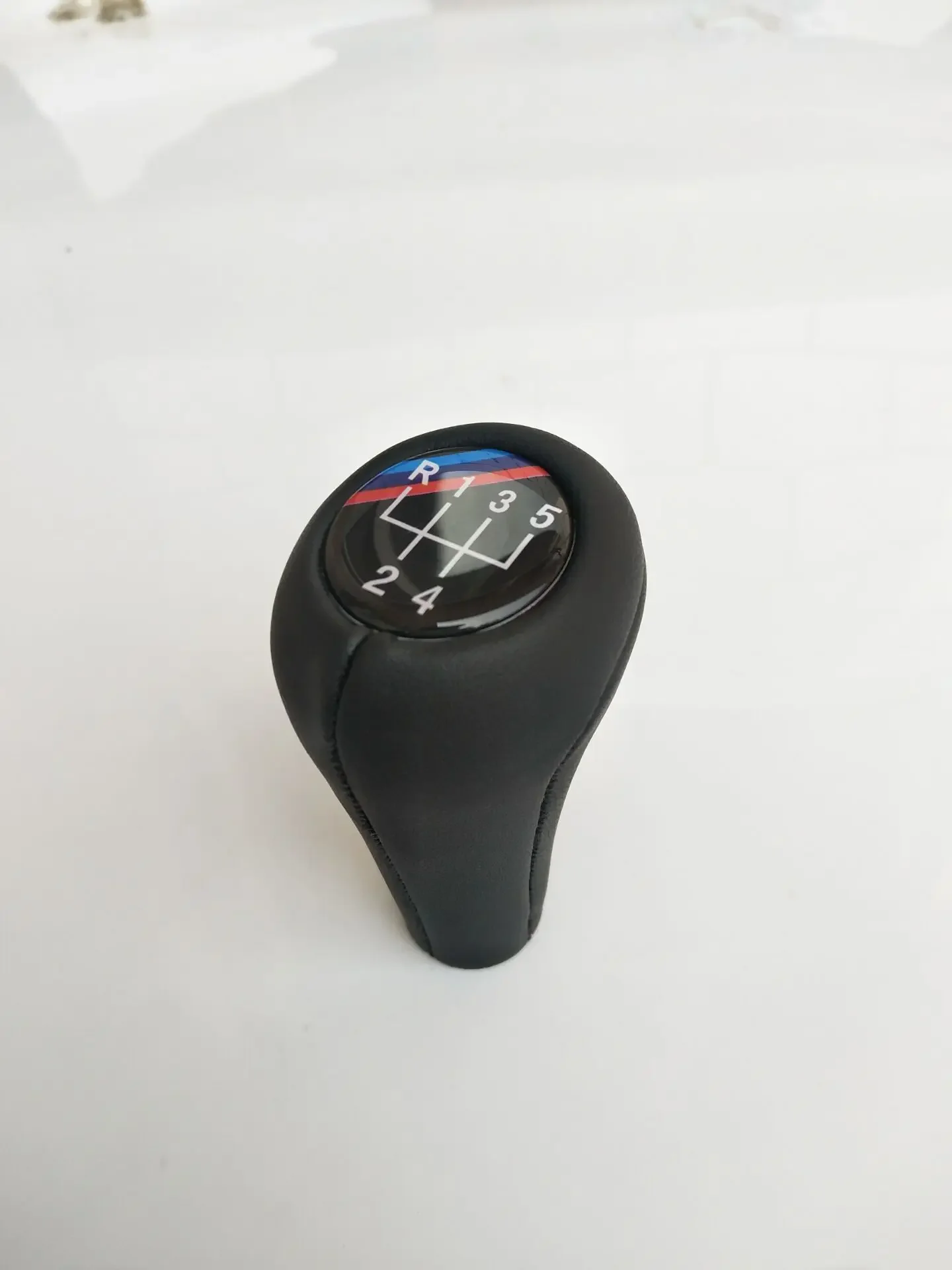 

5/6 Speed MT Car Gear Shift Knob Auto Shifter Knob Head For BMW E34 E39 M5 M3 M6 E36 E46 E21 E30 E36 E46 E28 Car Accessories